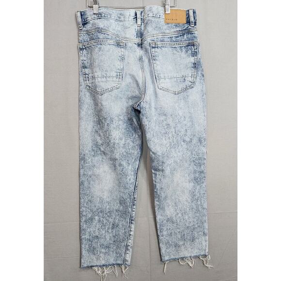 PacSun Men's Vintage Loose Crop Distressed Light Blue Denim Raw Hem Fringe Sz 34 - Picture 2 of 5